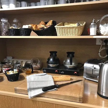 Отель Tourhotel Бетюн