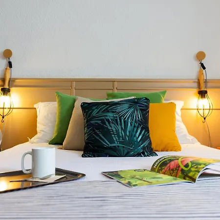 Tourhotel Отель Бетюн