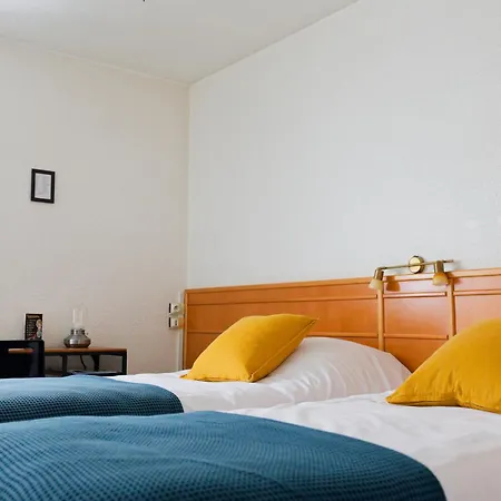 Tourhotel Отель Бетюн