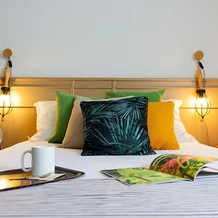 Отель Tourhotel